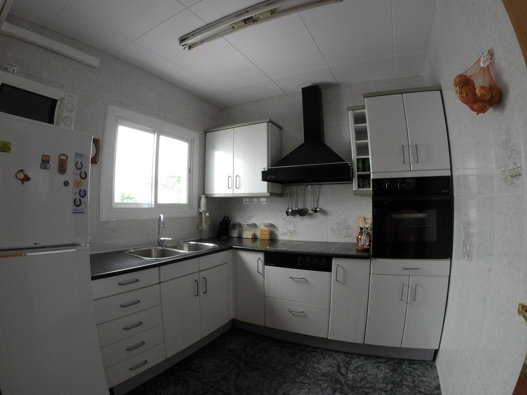 Lg Big Flat Barcelona Apartment Badalona Exterior photo