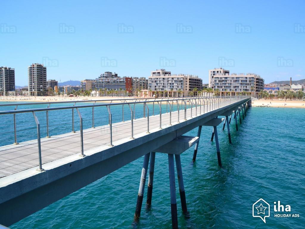 Lg Big Flat Barcelona Apartment Badalona Exterior photo